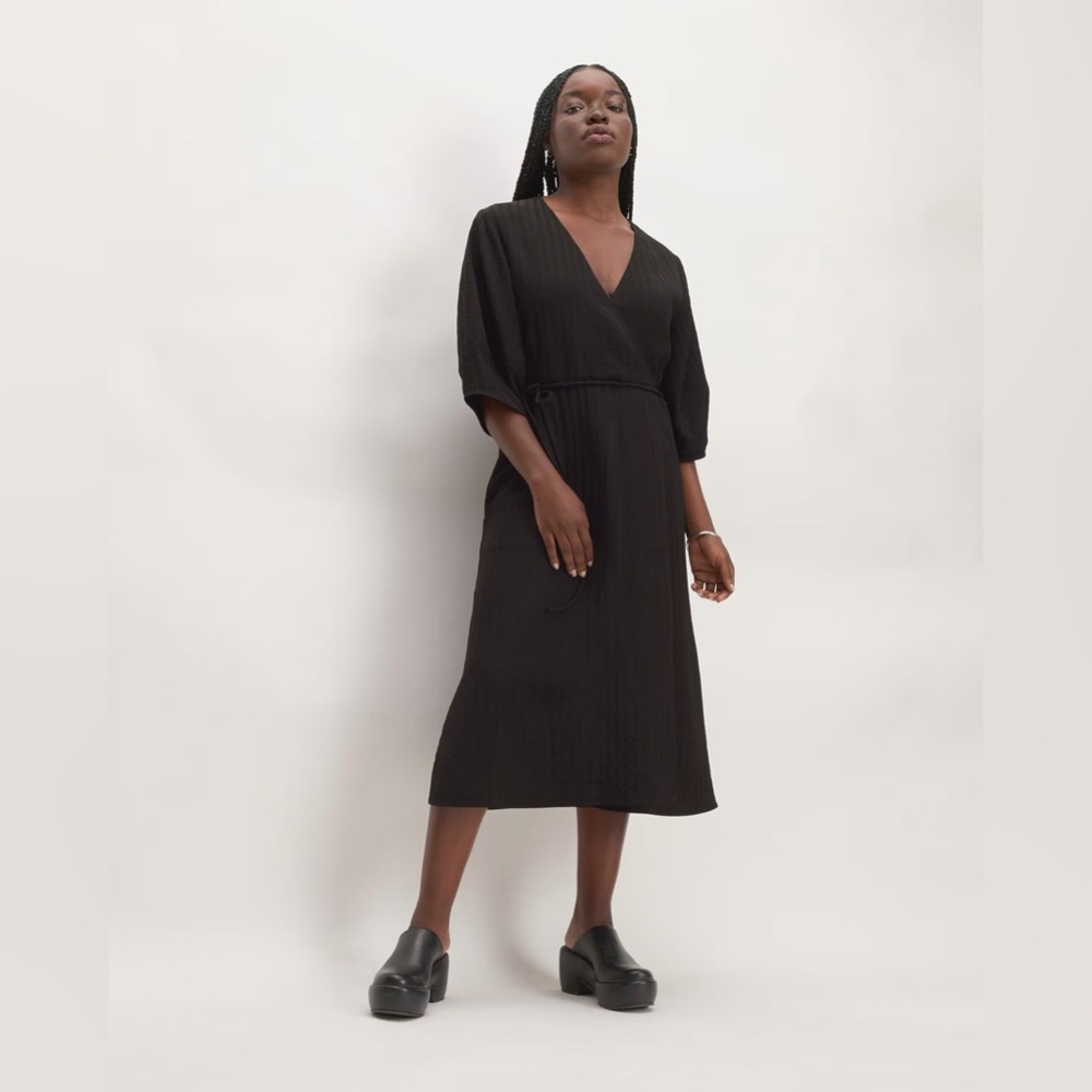 NWT EVERLANE City Stripe Wrap Midi Dress in Black